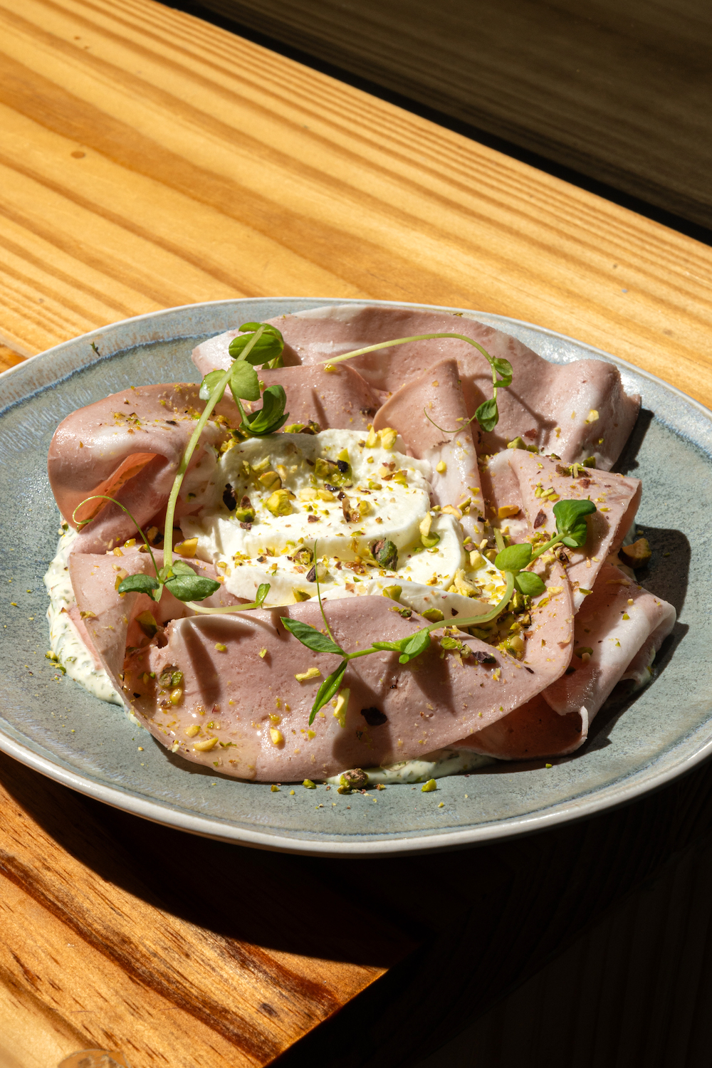 Mortadella (mozzarella, mascarpone, olive oil)