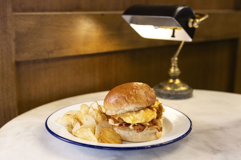 Bacon and egg bun